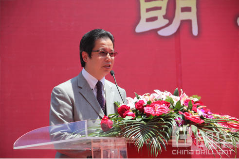 五彩飞绸连天璧，，，，，，黄金战鼓断云间 - 朗华要闻 - 深圳市朗华供应链效劳有限公司
